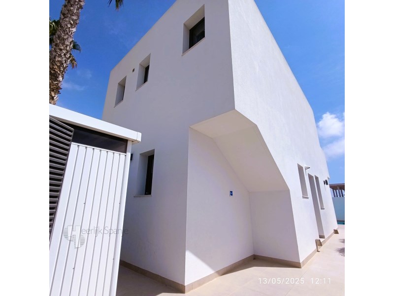 3 Bed, 2 Bath, HouseFor Sale, San Javier, Murcia