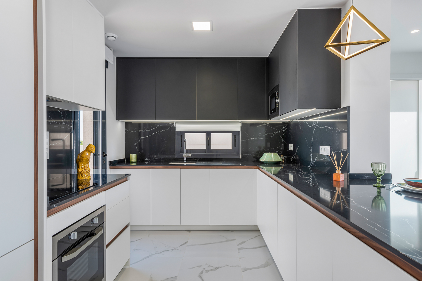 3 Bed, 2 Bath, HouseFor Sale, San Miguel de Salinas, Alicante