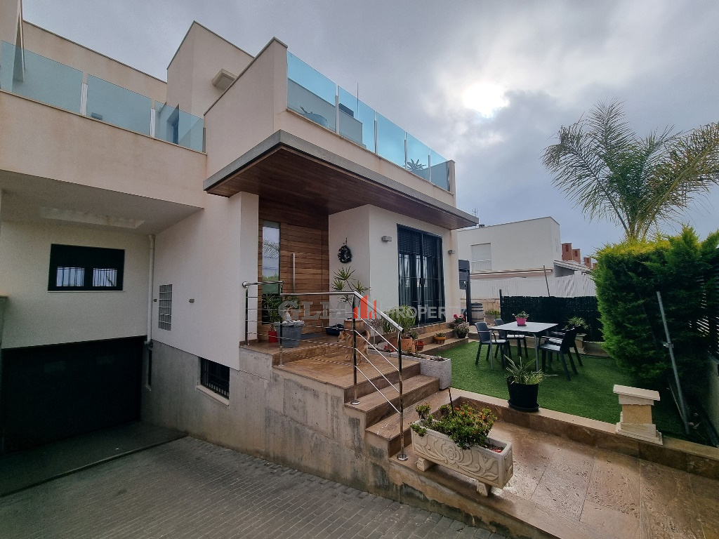 3 Bed, 2 Bath, ApartmentFor Sale, Los Alcazares, Murcia