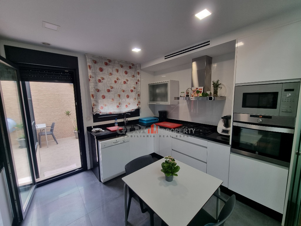 3 Bed, 2 Bath, ApartmentFor Sale, Los Alcazares, Murcia