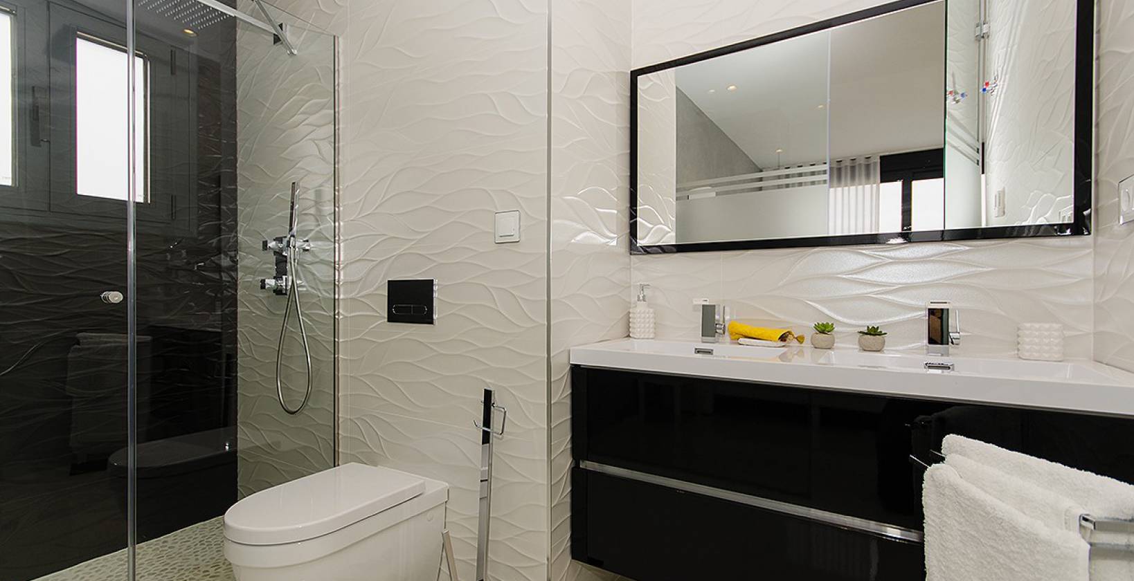 4 Bed, 3 Bath, HouseFor Sale, Dehesa de Campoamor, Alicante