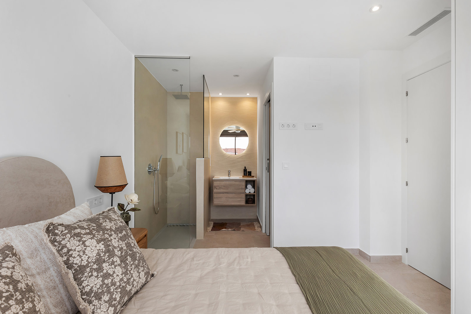 3 Bed, 2 Bath, ApartmentFor Sale, Los Alcazares, Murcia