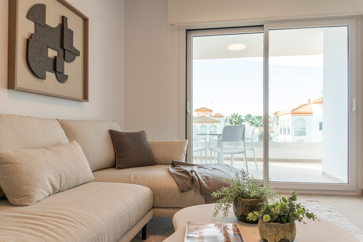 4 Bed, 2 Bath, ApartmentFor Sale, Playa Flamenca, Alicante