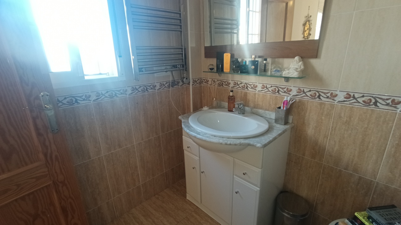 4 Bed, 2 Bath, HouseFor Sale, Avileses, Murcia