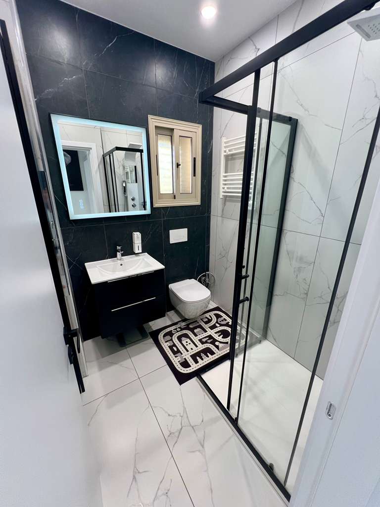 3 Bed, 2 Bath, HouseFor Sale, Paphos, Paphos