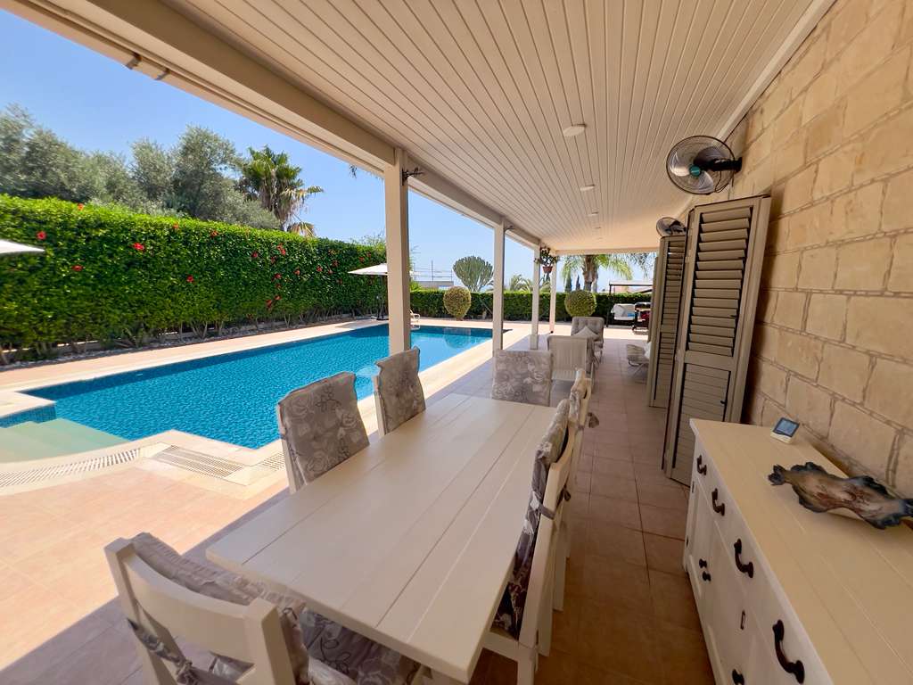 3 Bed, 2 Bath, HouseFor Sale, Paphos, Paphos