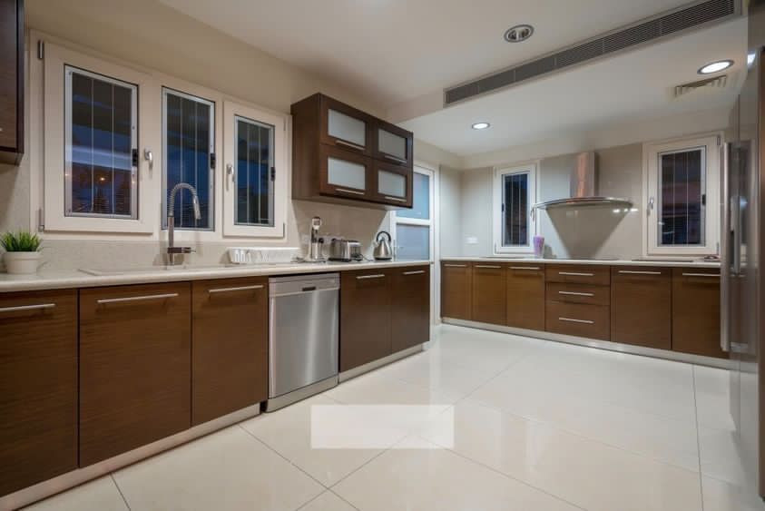 6 Bed, 5 Bath, HouseFor Sale, Universal, Paphos