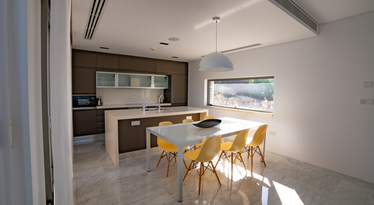 3 Bed, 2 Bath, HouseFor Sale, Tsada, Paphos