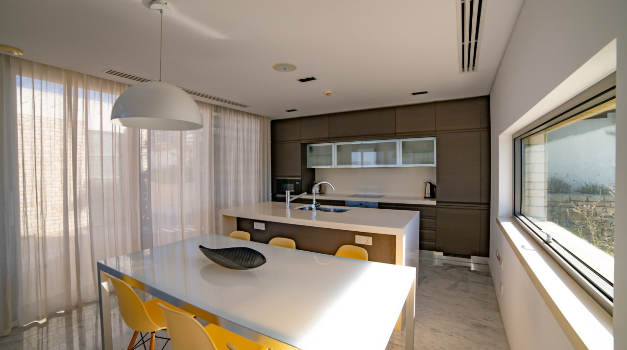 3 Bed, 2 Bath, HouseFor Sale, Tsada, Paphos