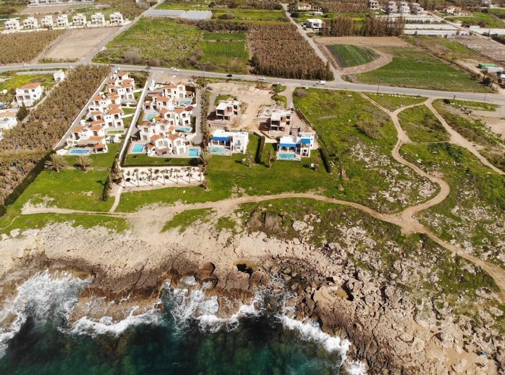 4 Bed, 4 Bath, HouseFor Sale, Kissonerga, Paphos