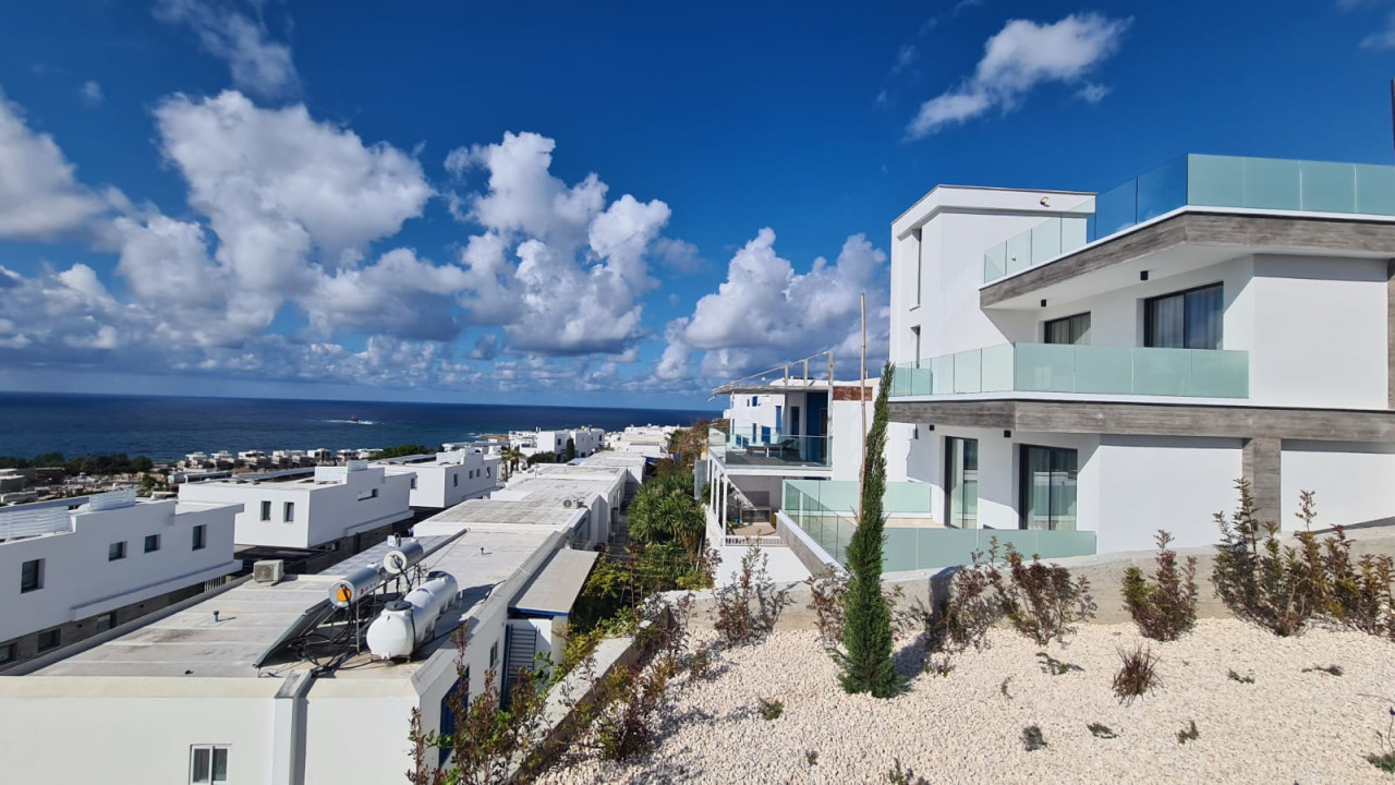 3 Bed, 2 Bath, HouseFor Sale, Chlorakas, Paphos