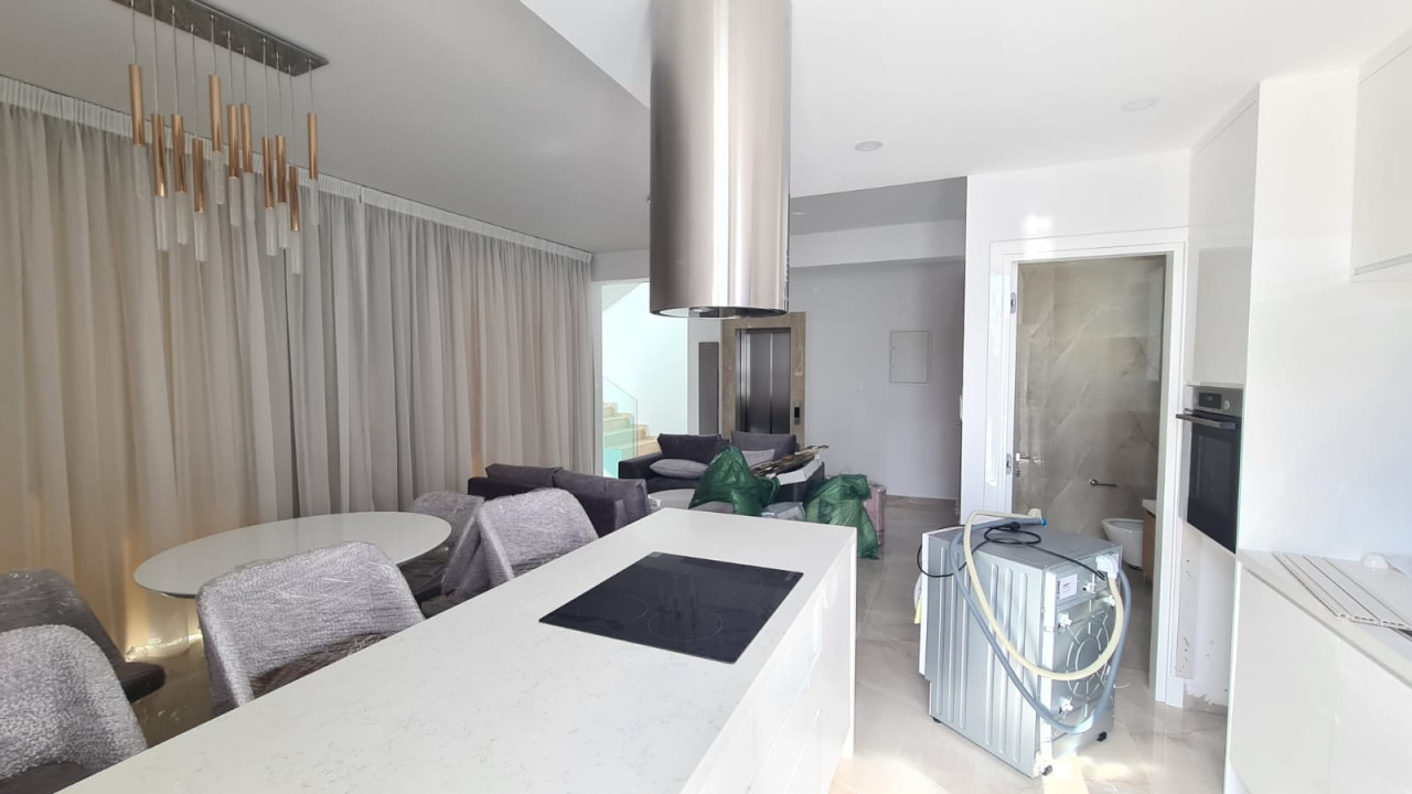 3 Bed, 2 Bath, HouseFor Sale, Chlorakas, Paphos