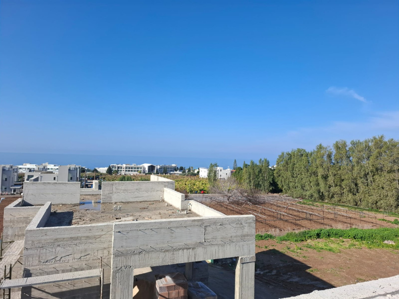 4 Bed, 4 Bath, HouseFor Sale, Kissonerga, Paphos