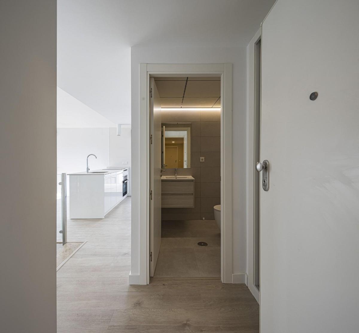 4 Bed, 2 Bath, ApartmentFor Sale, Murcia, Costa Calida