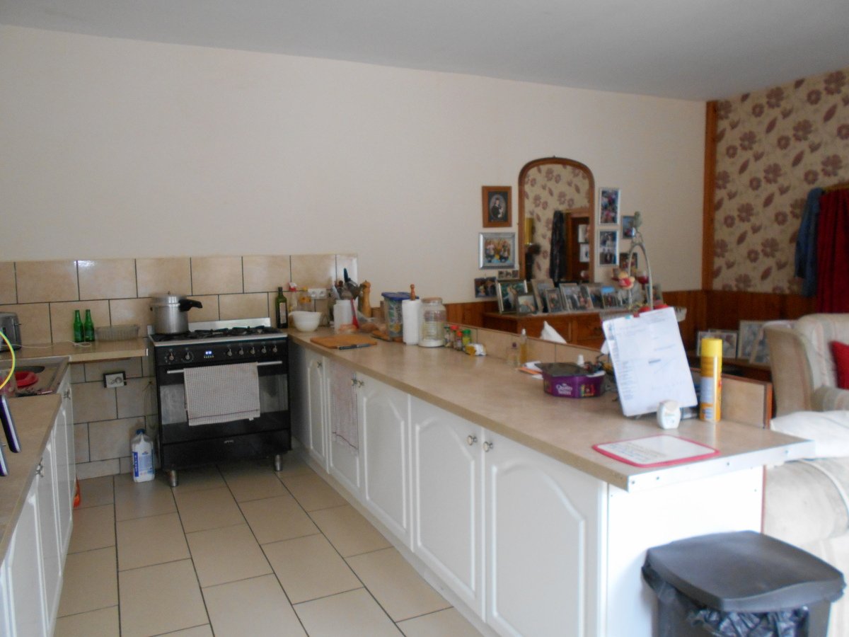 3 Bed, 2 Bath, HouseFor Sale, Lignieres Orgeres, Pays-de-la-Loire, 53140