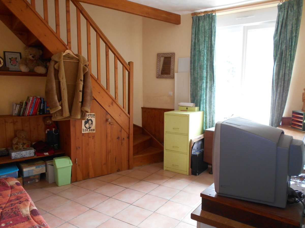 3 Bed, 2 Bath, HouseFor Sale, Lignieres Orgeres, Pays-de-la-Loire, 53140