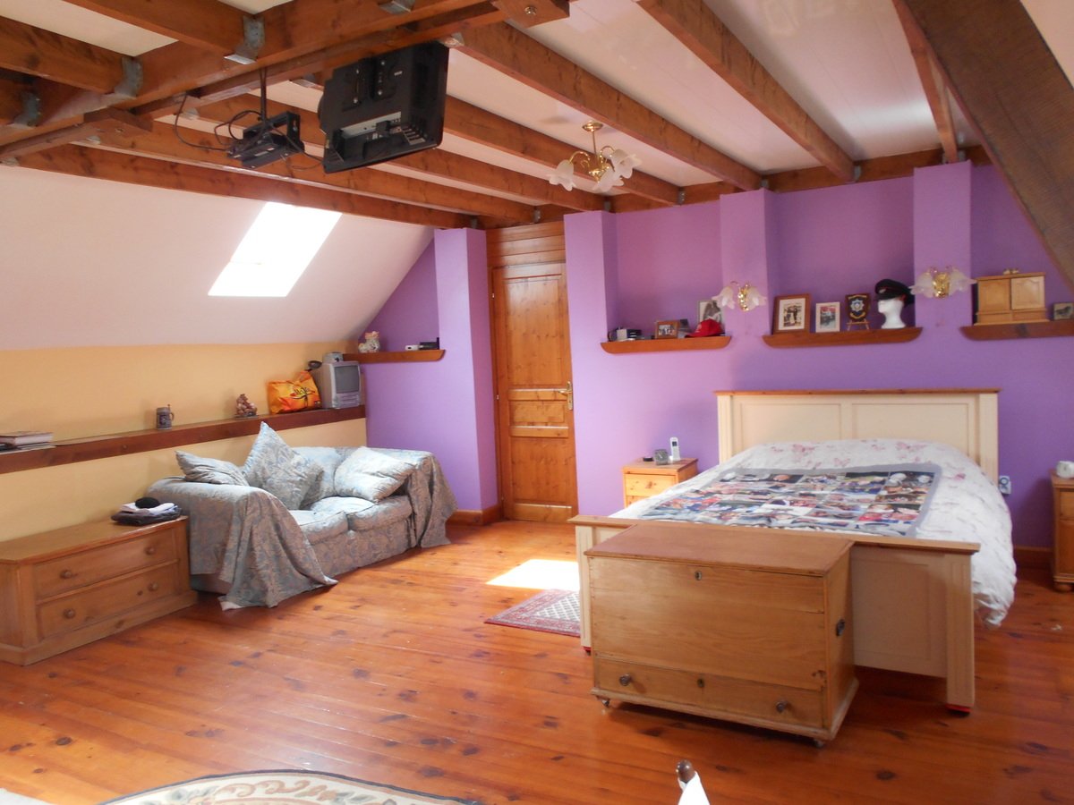 3 Bed, 2 Bath, HouseFor Sale, Lignieres Orgeres, Pays-de-la-Loire, 53140