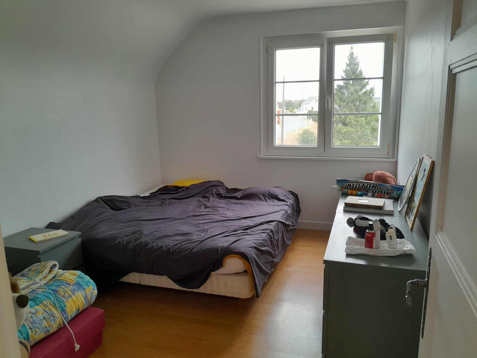 3 Bed, 1.5 Bath, HouseFor Sale, Neuilly-le-Vendin, Pays-de-la-Loire, 53250