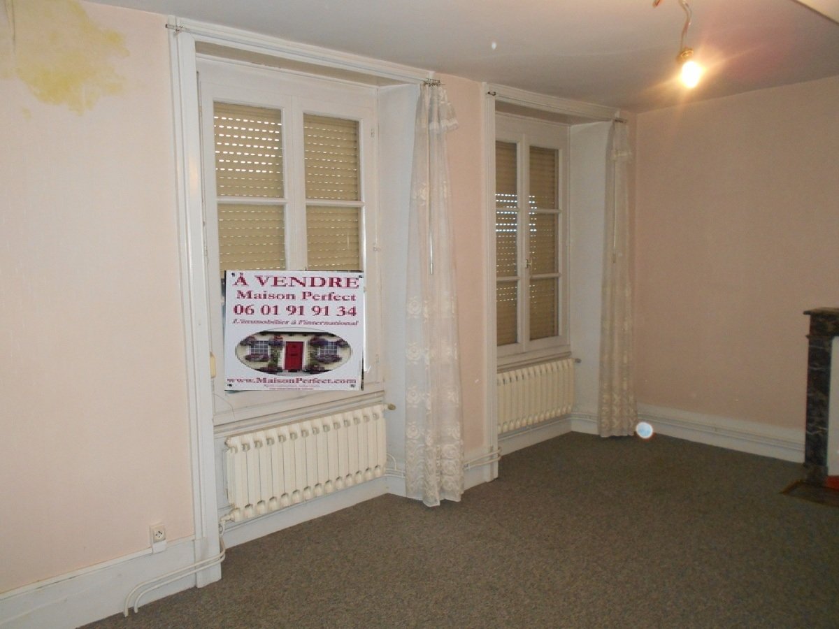 2 Bed, 1 Bath, HouseFor Sale, Pré-en-Pail-Saint-Samson, 53140