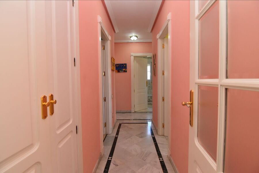 7 Bed, 4 Bath, HouseFor Sale, Elche, Alicante