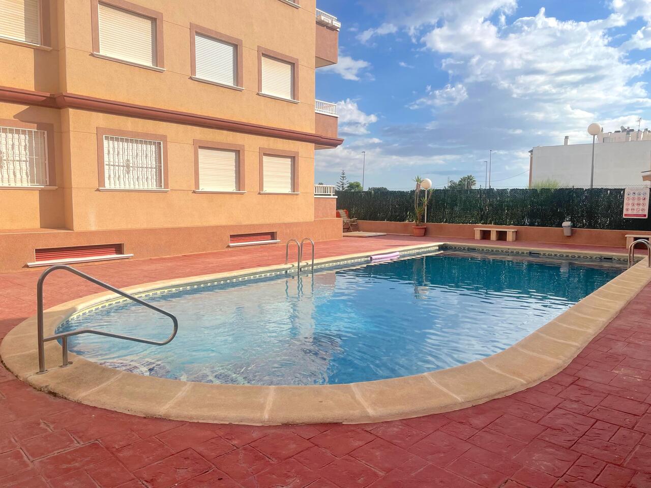 2 Bed, 1 Bath, ApartmentFor Sale, Algorfa, Alicante