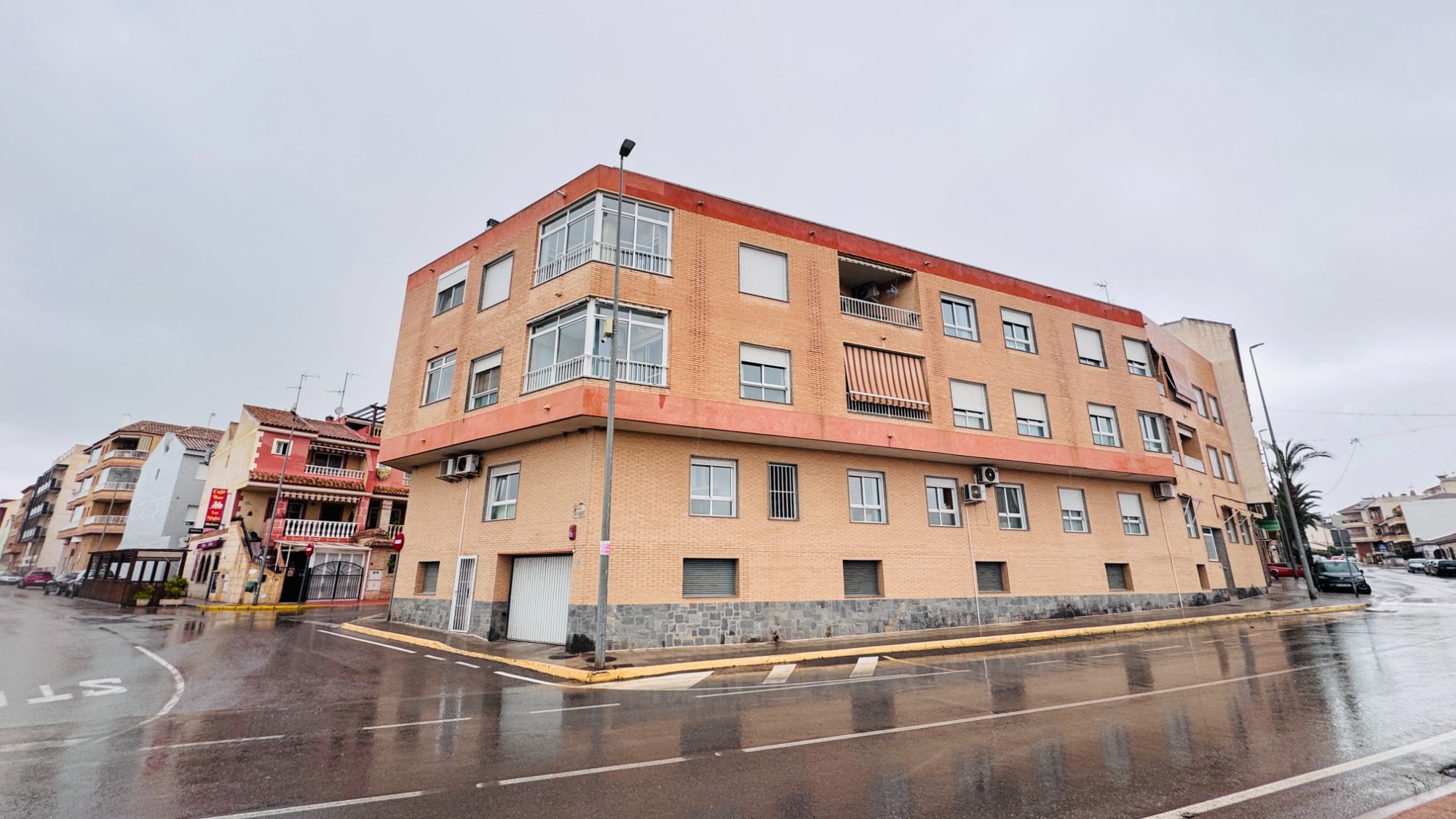 3 Bed, 2 Bath, ApartmentFor Sale, Los Montesinos, Alicante