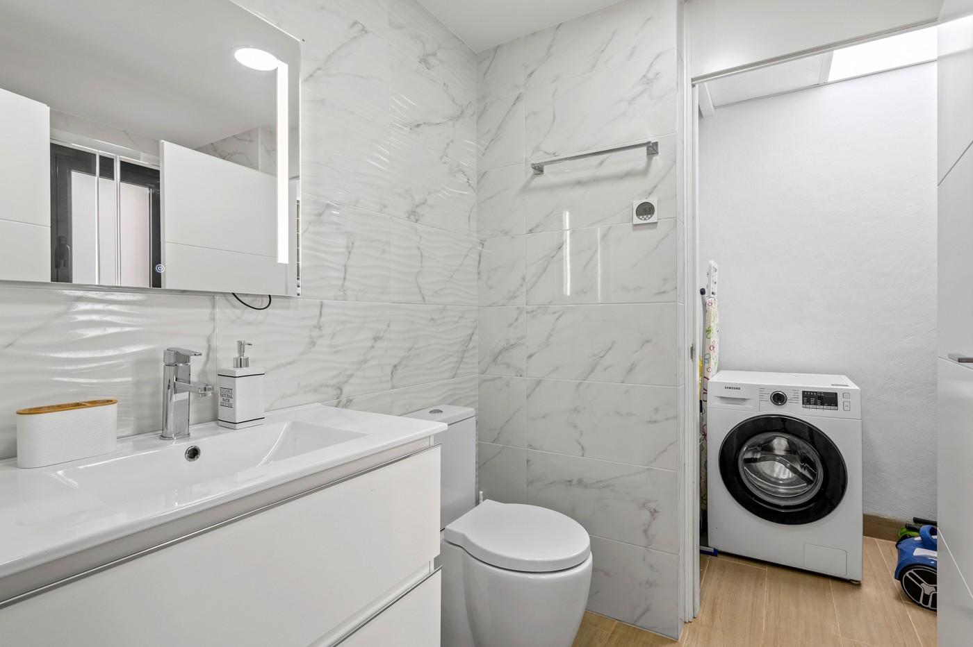 2 Bed, 2 Bath, ApartmentFor Sale, Orihuela Costa, Alicante