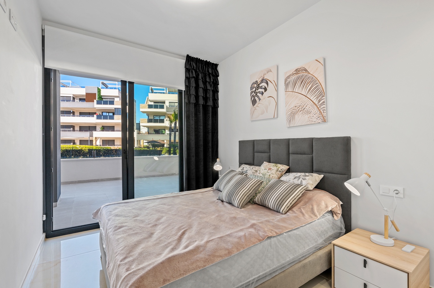 3 Bed, 2 Bath, ApartmentFor Sale, Orihuela Costa, Alicante