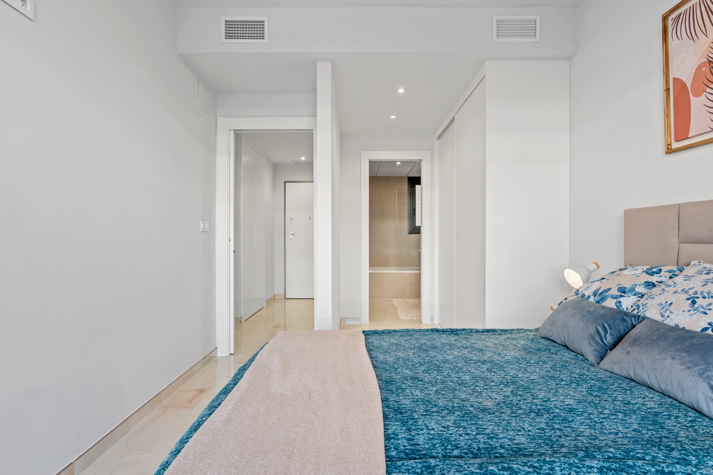 3 Bed, 2 Bath, ApartmentFor Sale, Orihuela Costa, Alicante