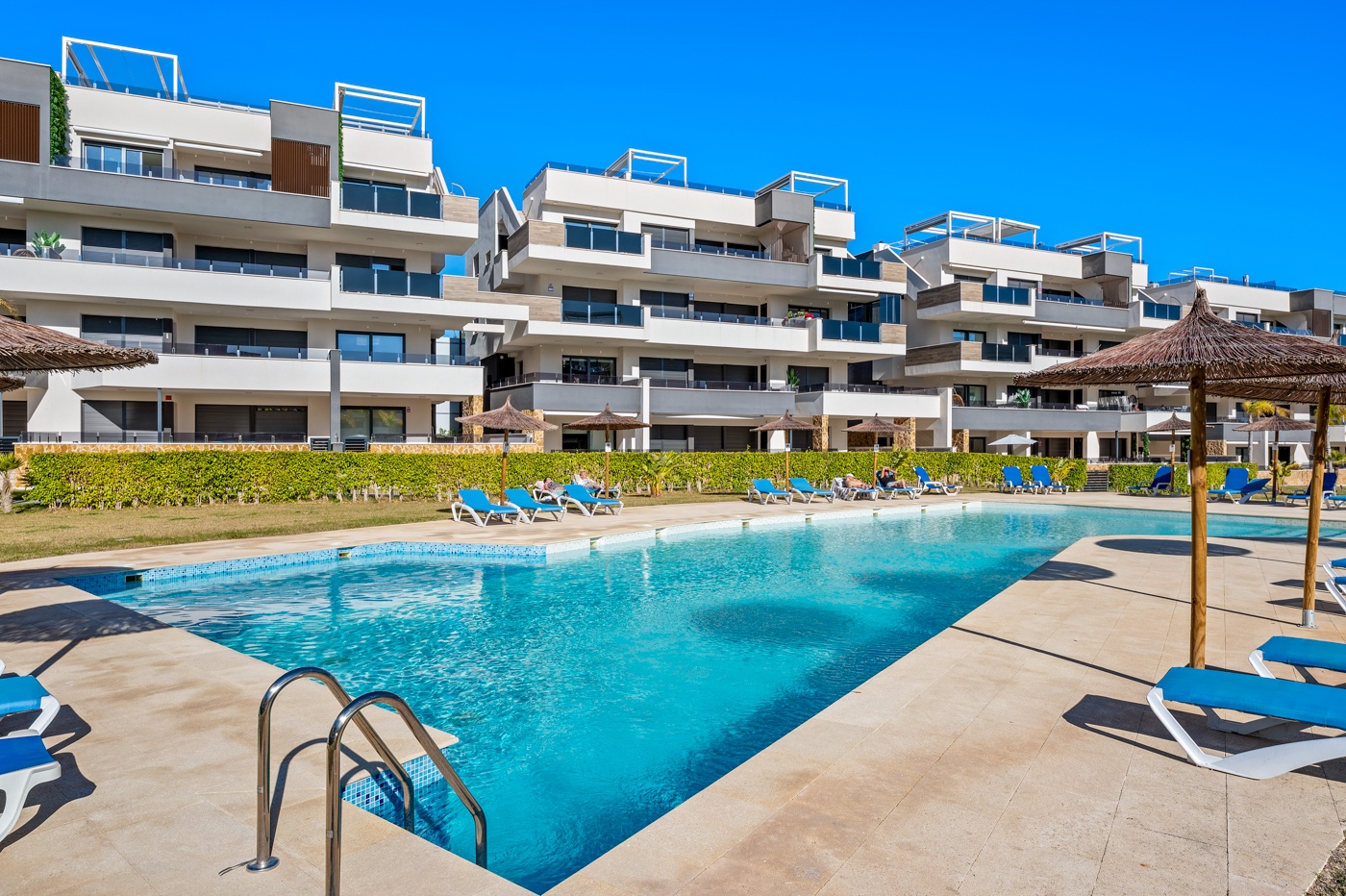 3 Bed, 2 Bath, ApartmentFor Sale, Orihuela Costa, Alicante