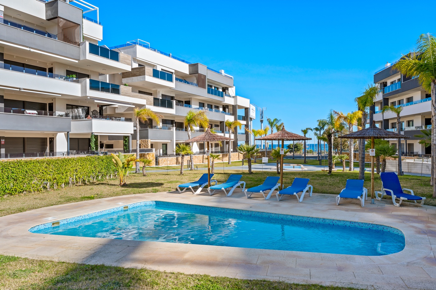 3 Bed, 2 Bath, ApartmentFor Sale, Orihuela Costa, Alicante