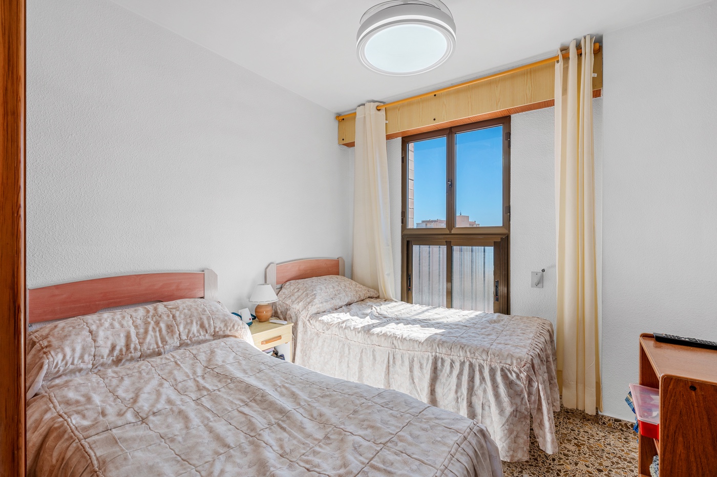 3 Bed, 1 Bath, ApartmentFor Sale, Arenales del Sol, Alicante