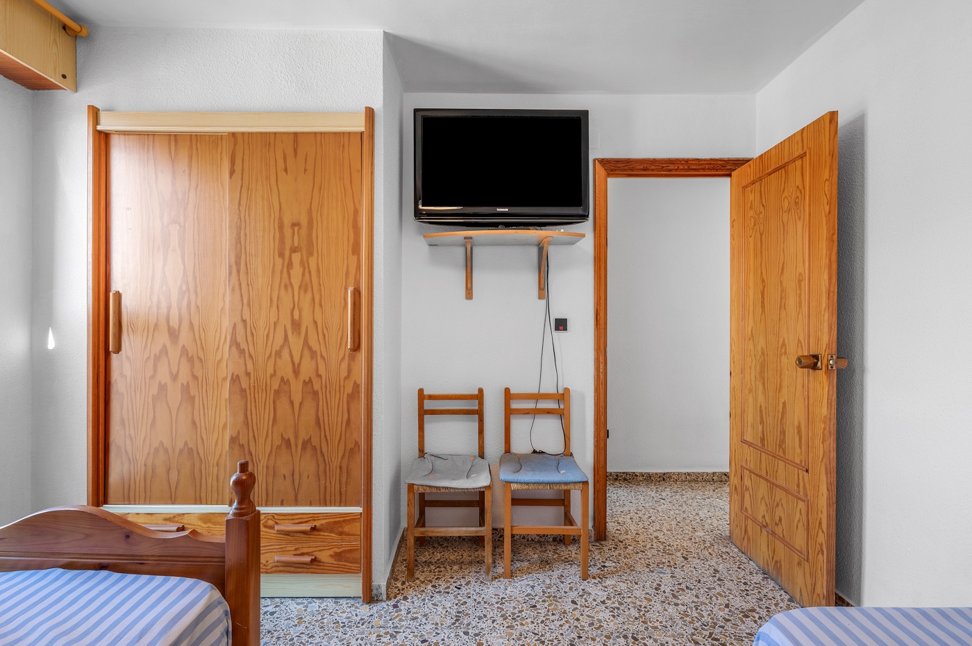 3 Bed, 1 Bath, ApartmentFor Sale, Arenales del Sol, Alicante