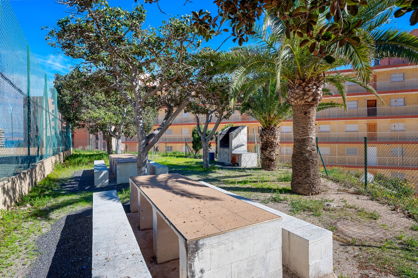 3 Bed, 1 Bath, ApartmentFor Sale, Arenales del Sol, Alicante