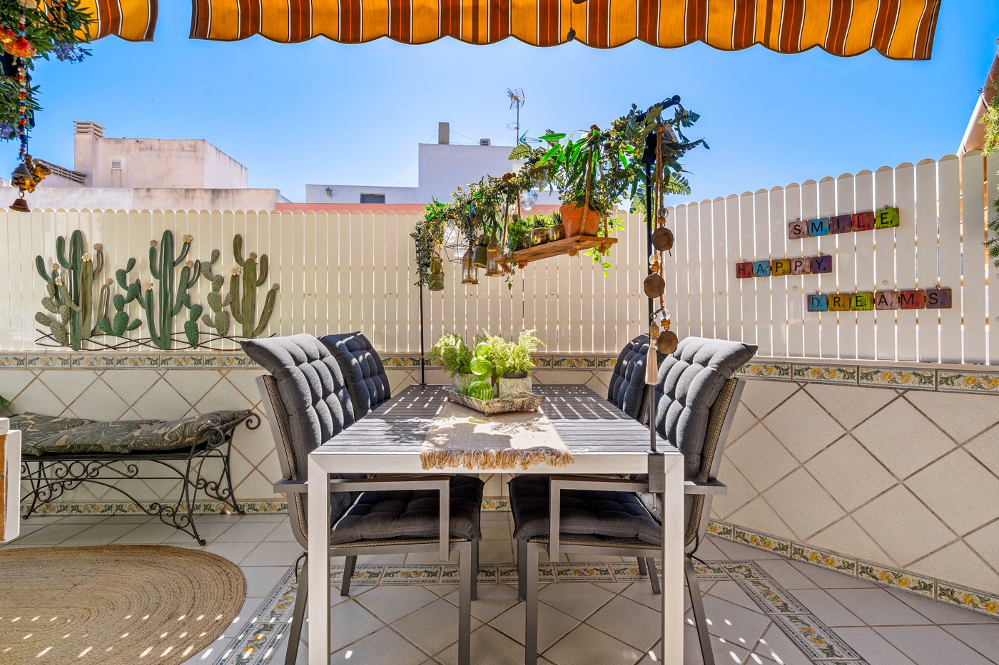 3 Bed, 2 Bath, ApartmentFor Sale, Torrevieja, Alicante