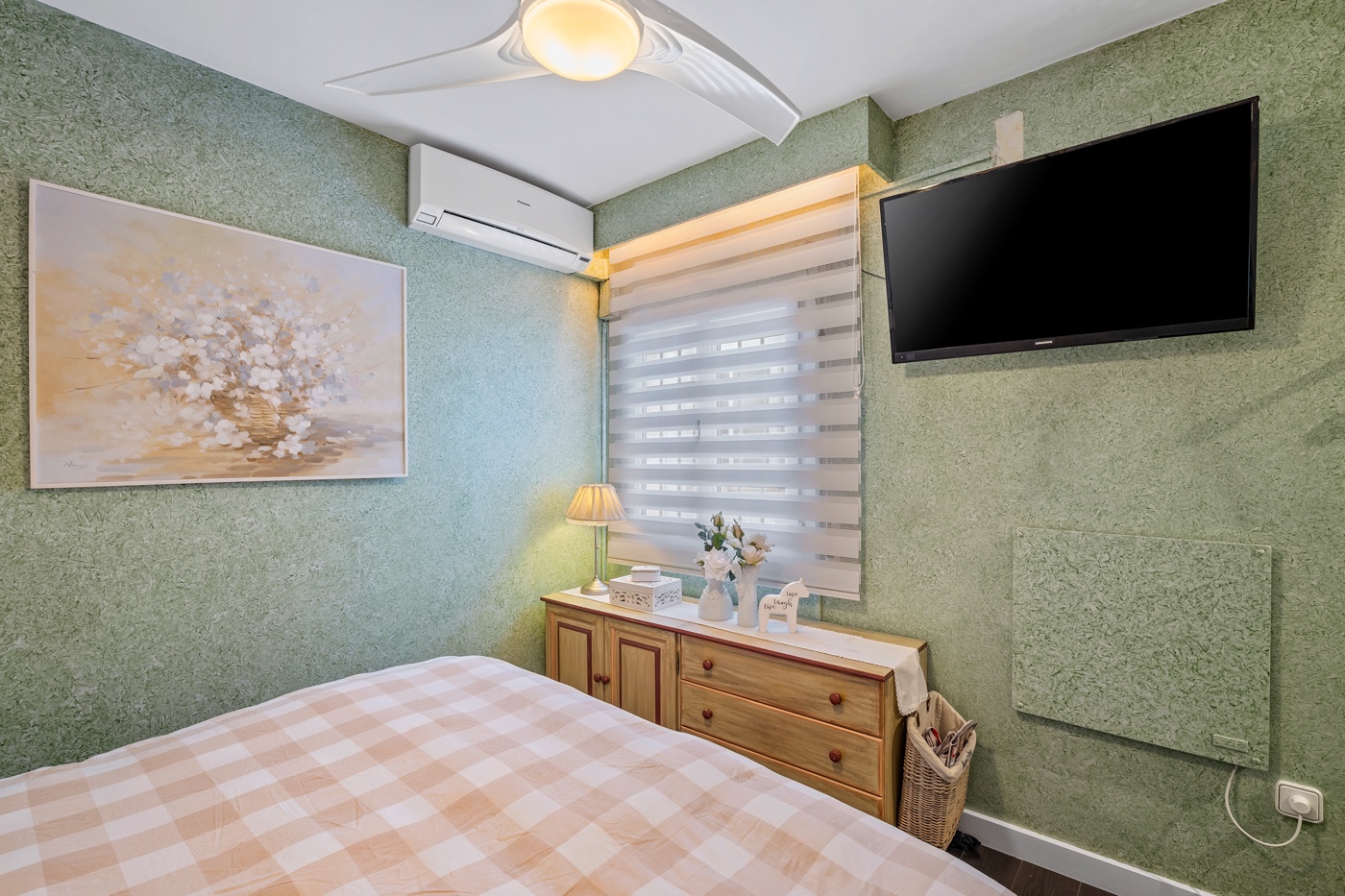 3 Bed, 2 Bath, ApartmentFor Sale, Torrevieja, Alicante