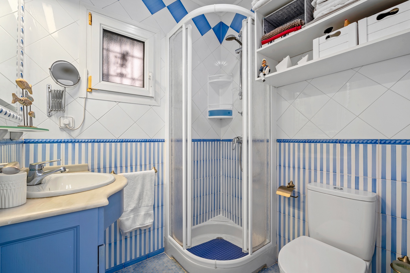 3 Bed, 2 Bath, ApartmentFor Sale, Torrevieja, Alicante