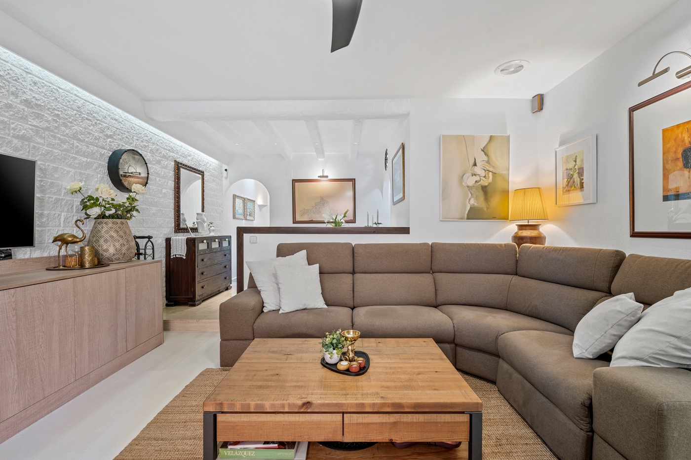 3 Bed, 2 Bath, ApartmentFor Sale, Torrevieja, Alicante