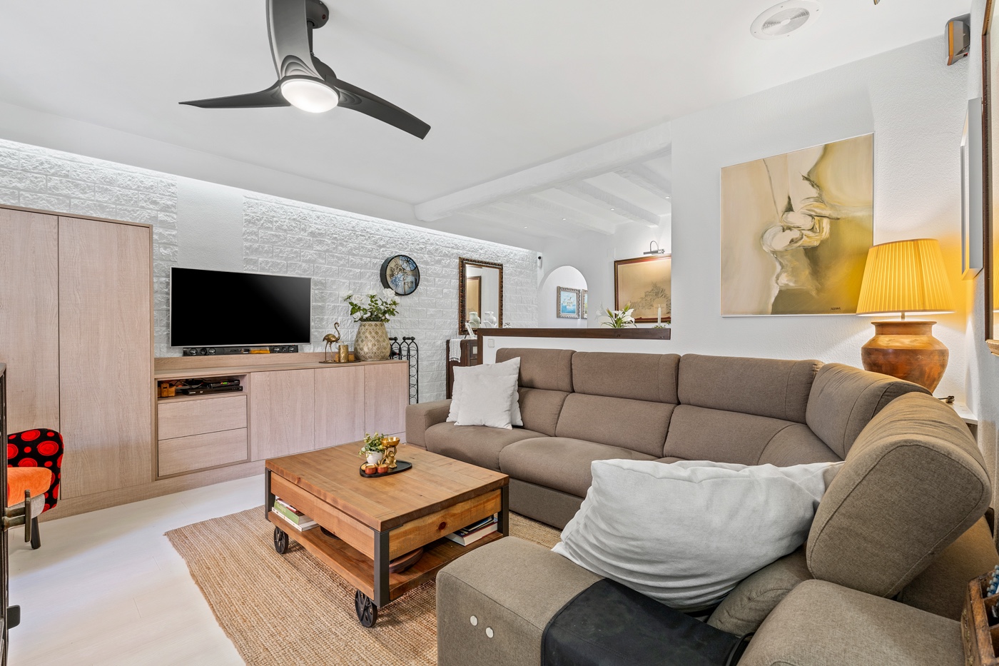 3 Bed, 2 Bath, ApartmentFor Sale, Torrevieja, Alicante