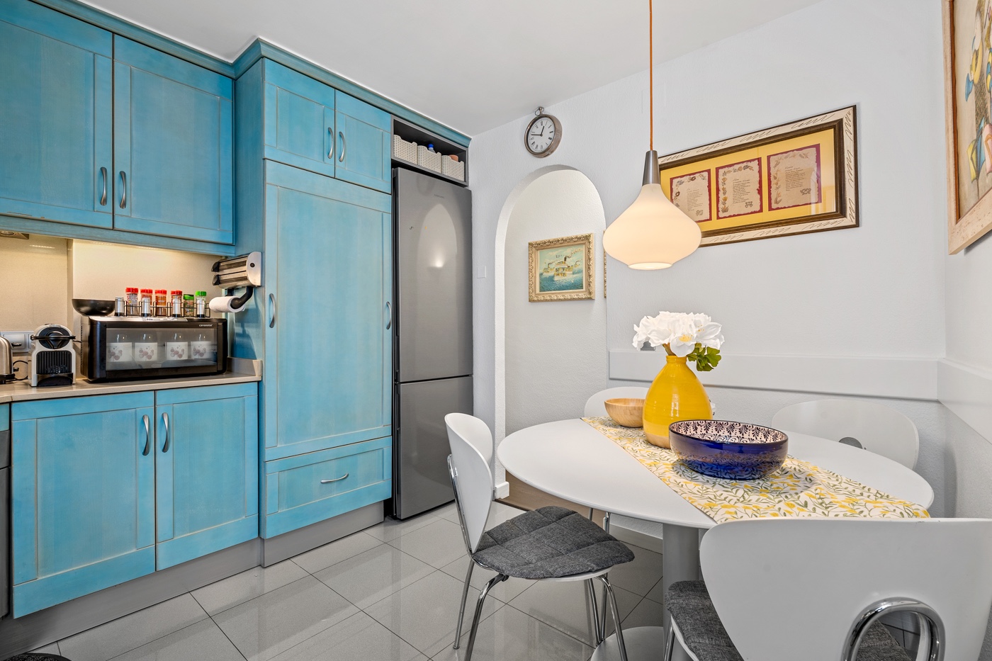 3 Bed, 2 Bath, ApartmentFor Sale, Torrevieja, Alicante