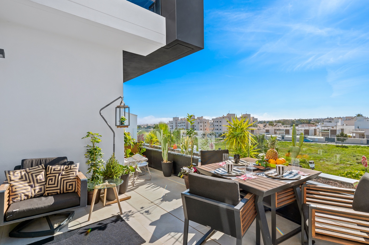 3 Bed, 2 Bath, ApartmentFor Sale, Villamartin, Alicante