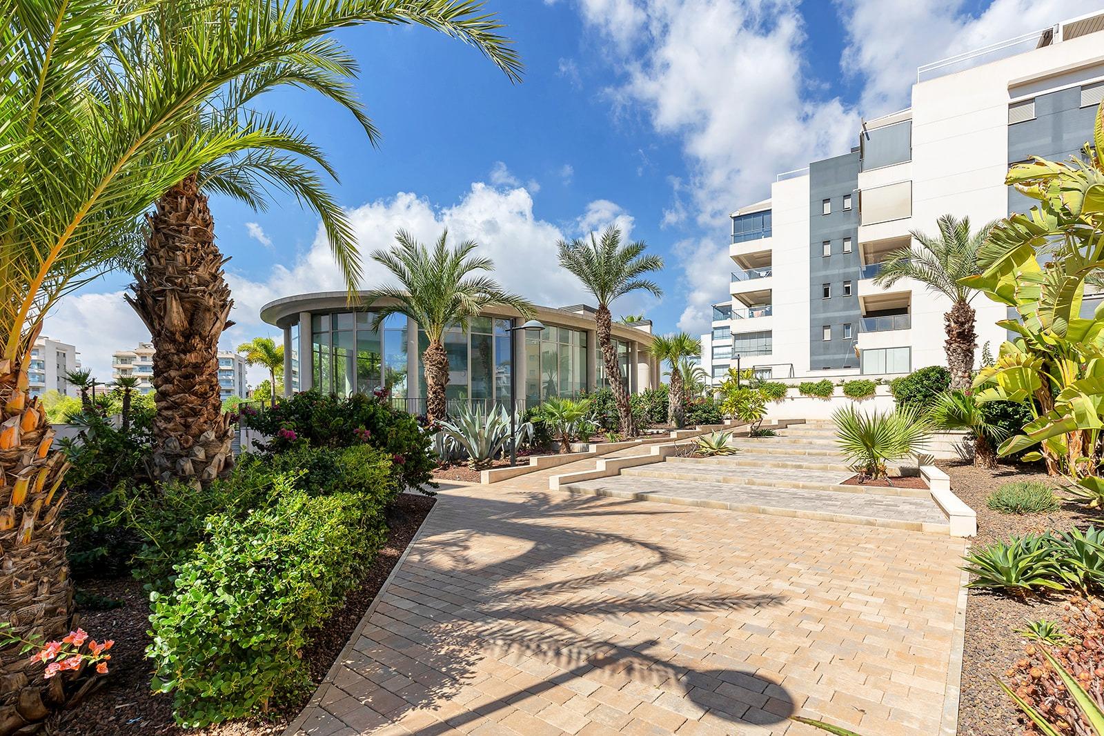 3 Bed, 2 Bath, ApartmentFor Sale, Orihuela Costa, Alicante