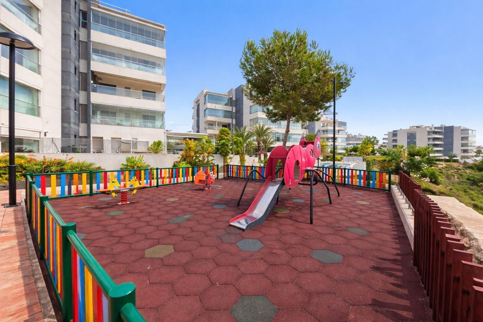 3 Bed, 2 Bath, ApartmentFor Sale, Orihuela Costa, Alicante