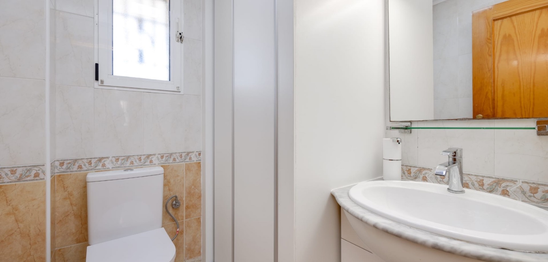 3 Bed, 2 Bath, HouseFor Sale, Torrevieja, Alicante