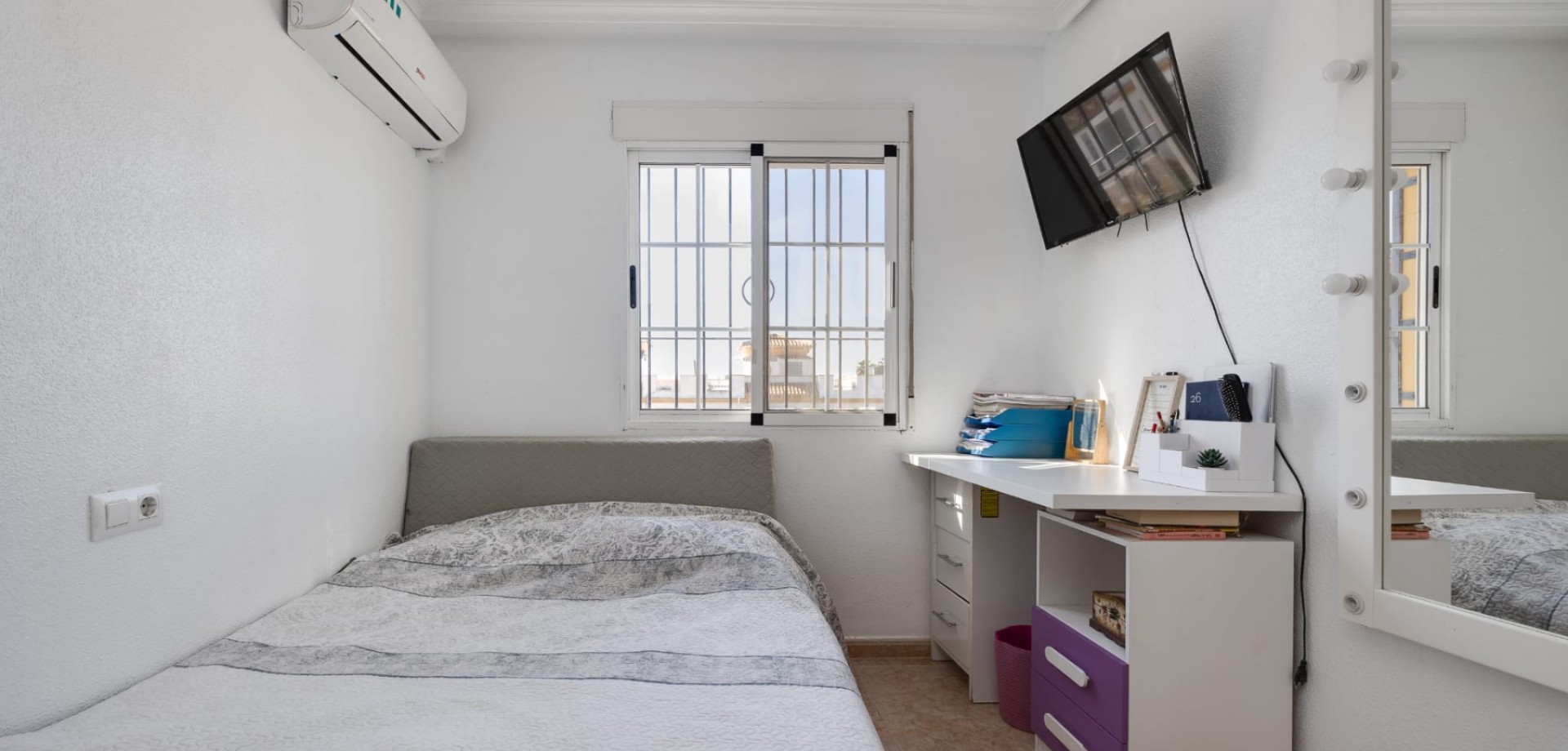 3 Bed, 2 Bath, HouseFor Sale, Torrevieja, Alicante