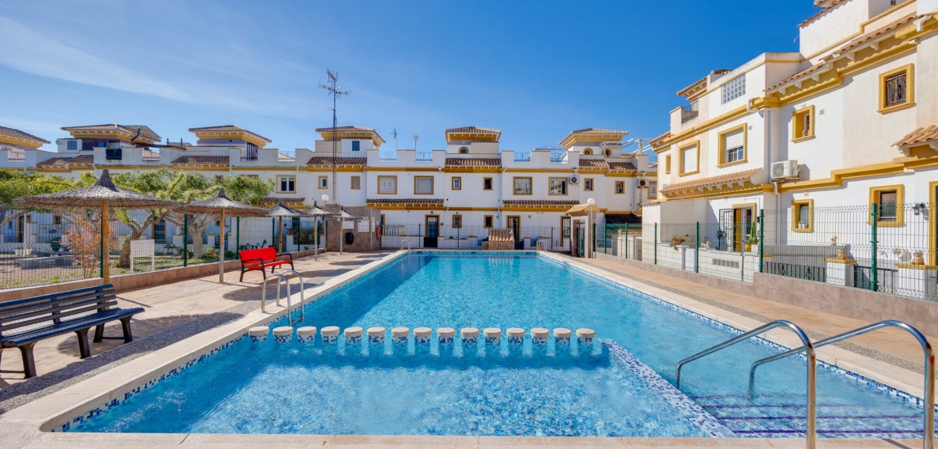 3 Bed, 2 Bath, HouseFor Sale, Torrevieja, Alicante
