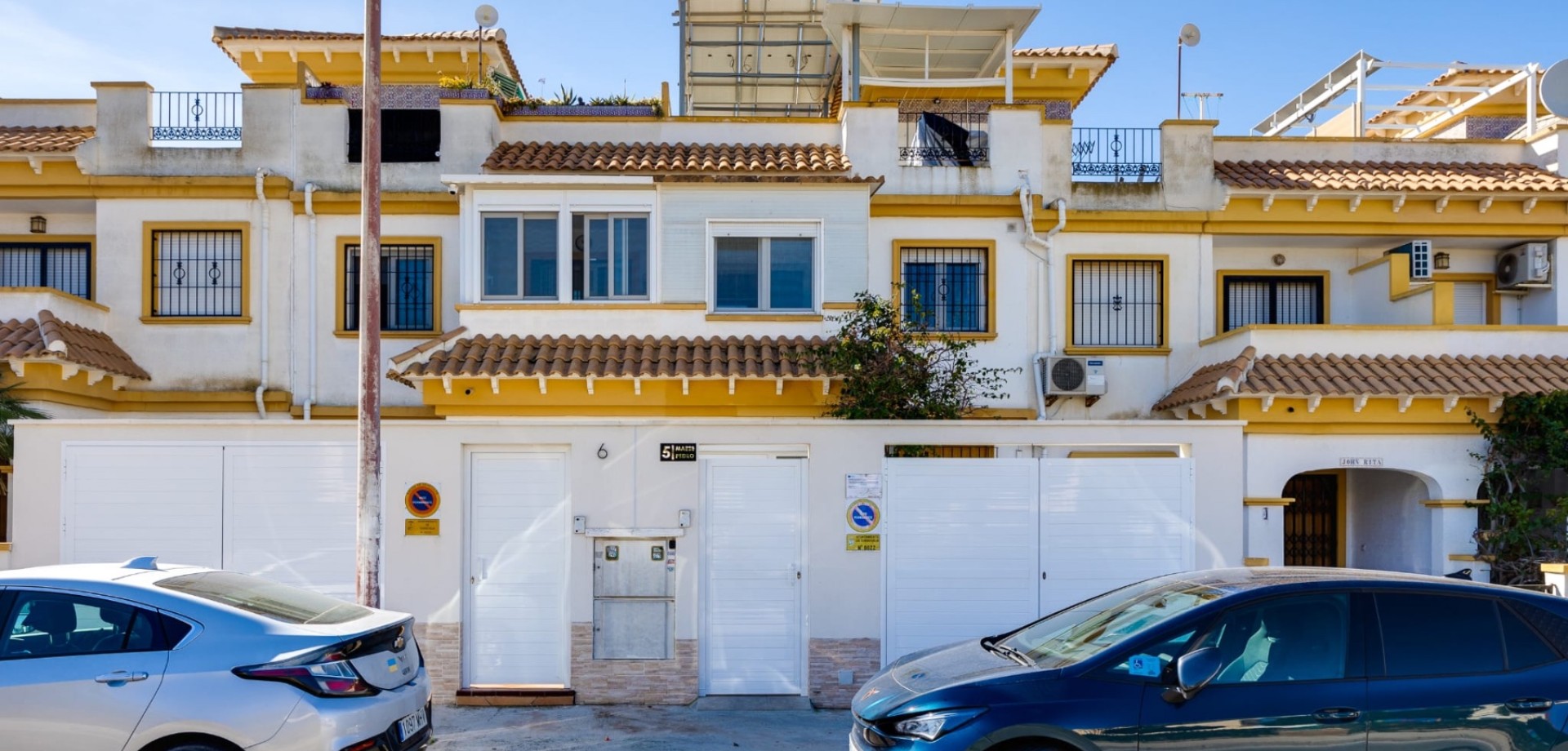 3 Bed, 2 Bath, HouseFor Sale, Torrevieja, Alicante