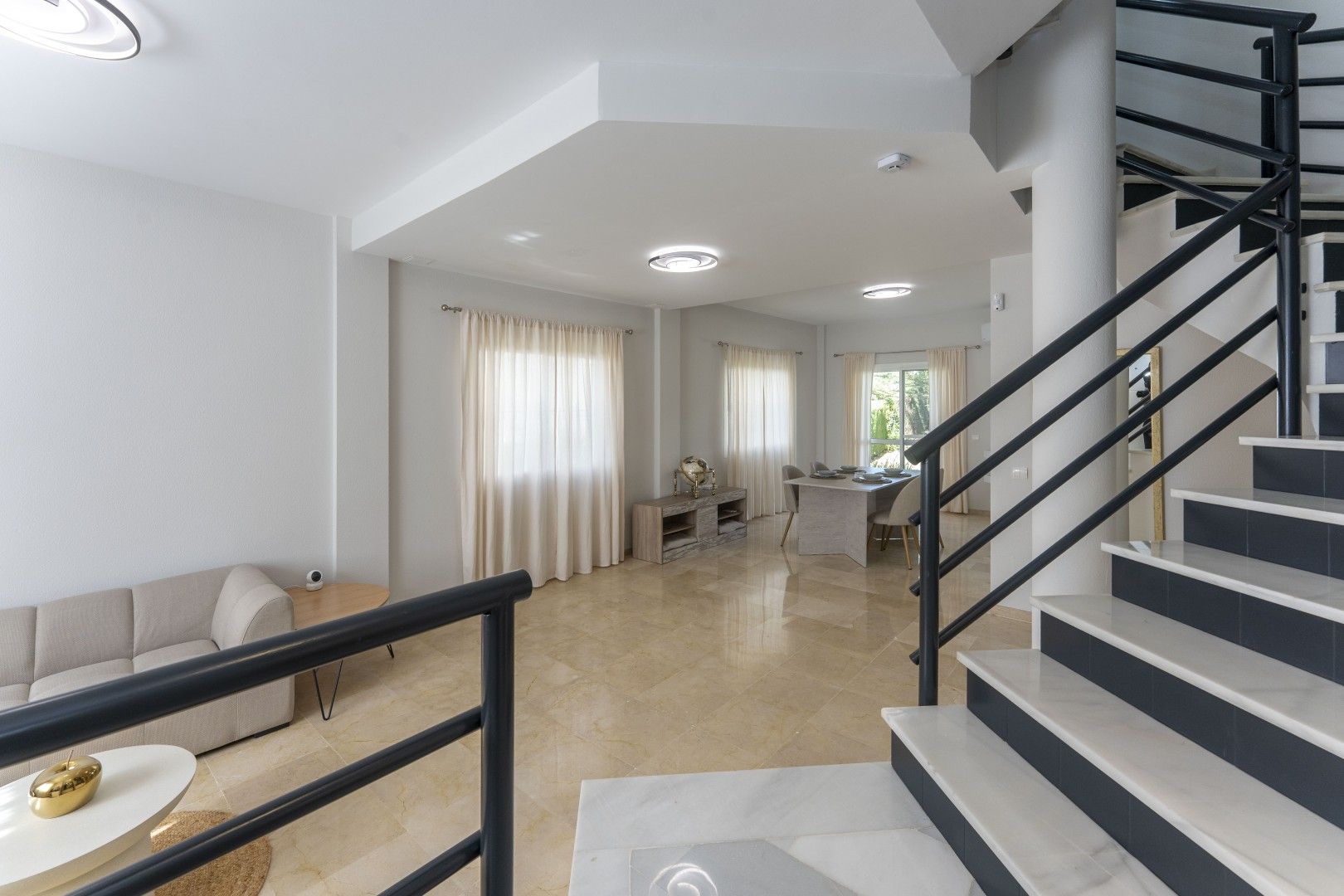 3 Bed, 3 Bath, HouseFor Sale, Marbella, Malaga