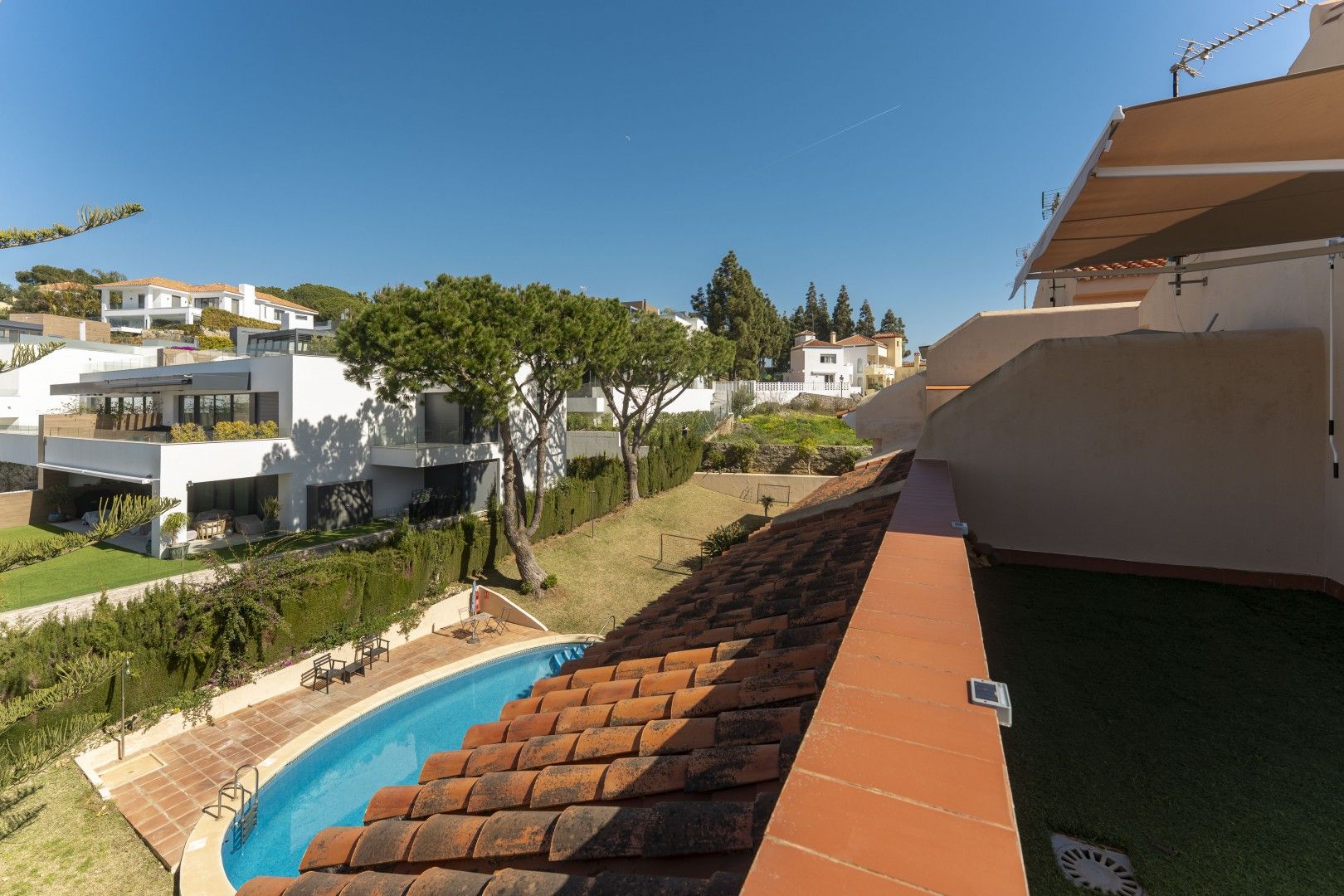 3 Bed, 3 Bath, HouseFor Sale, Marbella, Malaga
