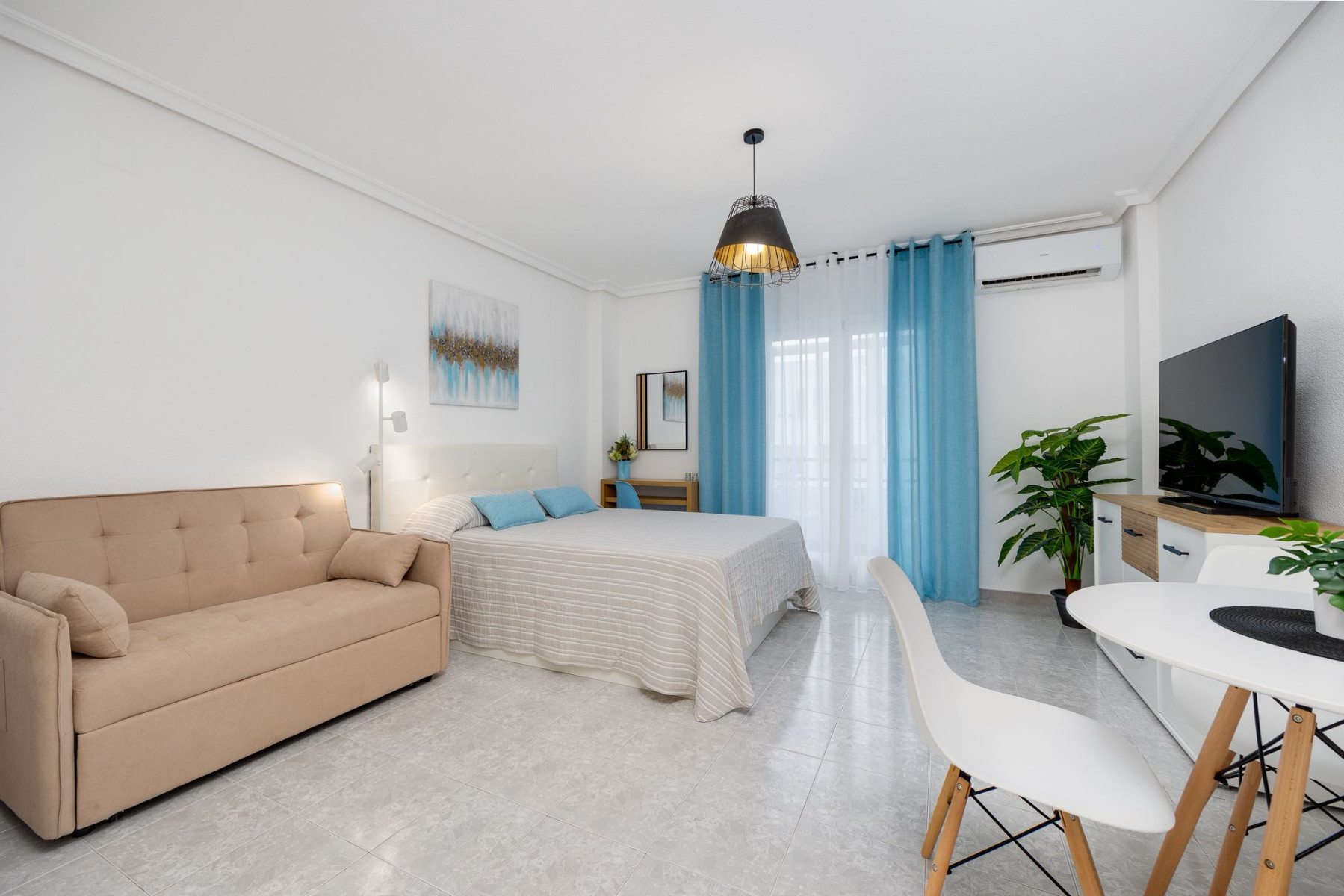 1 Bath, ApartmentFor Sale, Torrevieja, Alicante